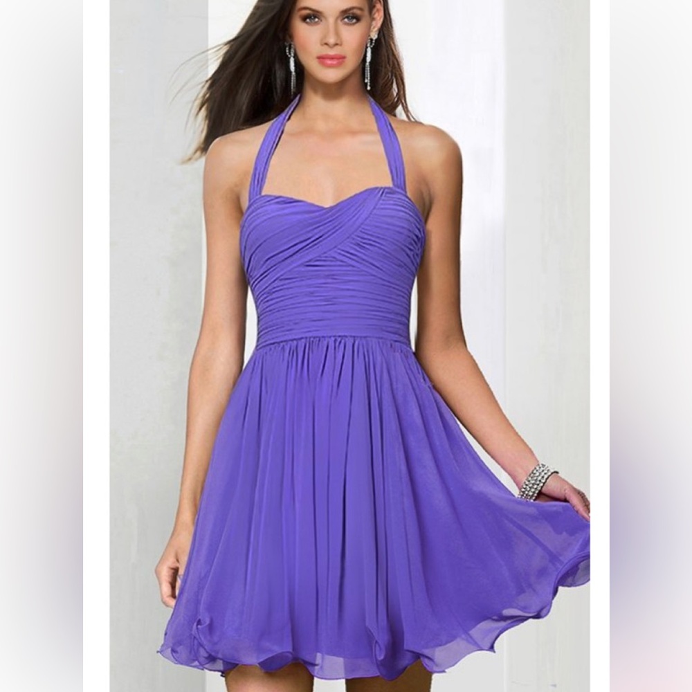 BRAND NEW WITH TAGS Taylor Swift Speak Now dresses